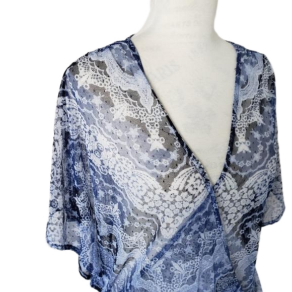 🦋 I.N.C international blue floral sheer faux wrap size Large 🦋 - Picture 5 of 7